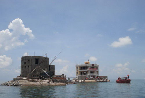 外交部强硬表态！越南在南海岛礁建设活动引关注