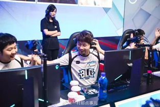 BLG2:0横扫FPX，这波操作太秀！