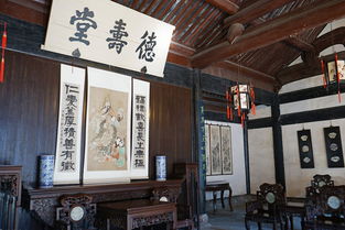 当地回应鲁迅夹烟墙画投诉：不会盲目更换