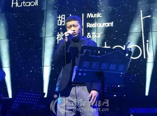 Dehors普通话版横空出世，背后故事太精彩！