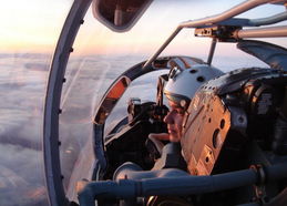 俄军飞行员训练场景