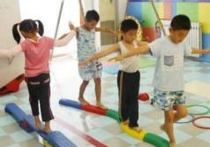 孤独症女童康复机构被打 警方已立案！背后真相令人揪心