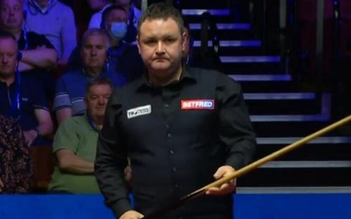 赵心童憾负马奎尔，斯诺克赛场上的激烈对决