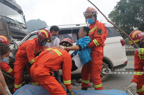 景区蹦极惊魂：游客坠水背后的真相大揭秘