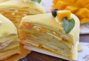 正在制作的千层蛋糕