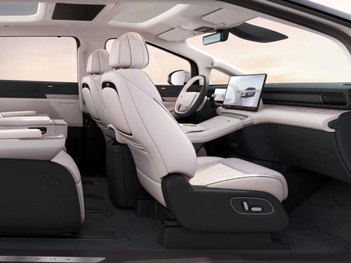 尚界H5车内智能大屏