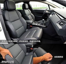 全新坦克500内饰