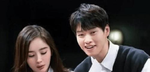 蒋奇明回应恋情传闻