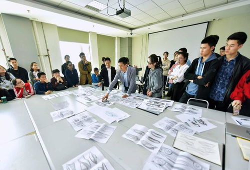 吧友与策划交流画面