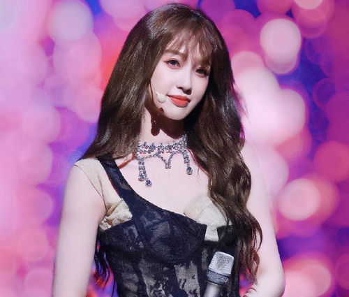 虞书欣相关作品海报