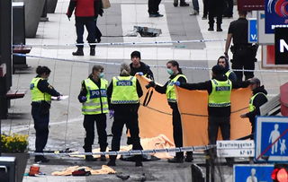 中国学生海外拍照惹祸，背后真相令人深思