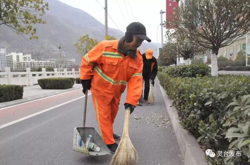 加油站工作人员工作场景
