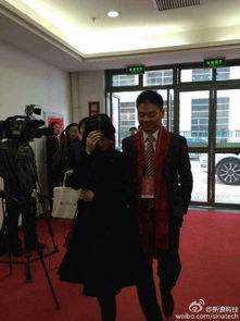 刘强东参加活动