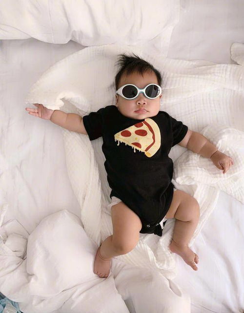 袁弘张歆艺九宫格合照