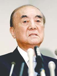 日本前首相出席阅兵引关注，日方态度耐人寻味