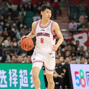 广东男篮官宣！崔永熙加盟，新赛季回归CBA征战