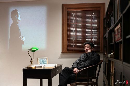 马伯庸送儿子上作文班背后的心酸与无奈