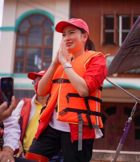 泰国总理职位争夺战：佩通坦出局后谁将胜出？