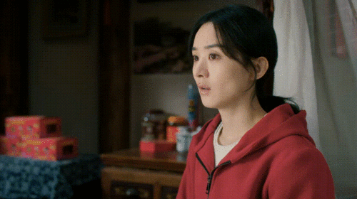 这是迟蓬饰演婆婆的某个剧照