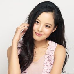 王丹妮为角色剃平头，背后故事引人深思