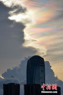 香港上空奇景再现，震撼人心！