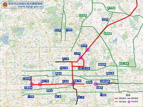 临时观礼台靠近长安街