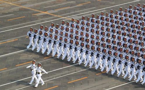 央视阅兵直播，震撼人心的军事盛宴即将开启！
