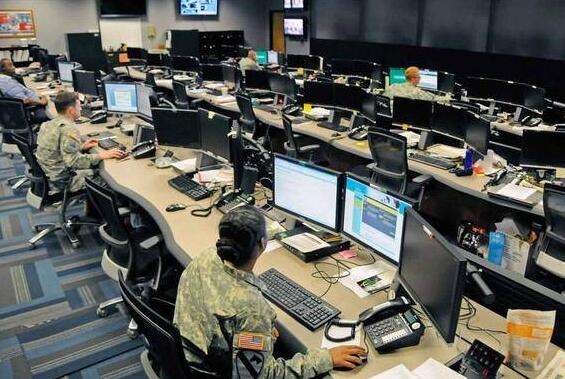 军事航天等三支部队方队首秀天安门广场