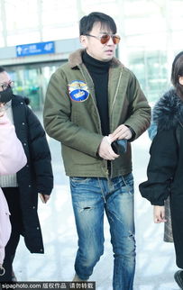 洪秀柱出席九三阅兵，媒体呼吁给她更多掌声