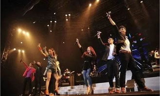 文艺晚会的魅力：从那英歌王之路到各地精彩纷呈的晚会盛况