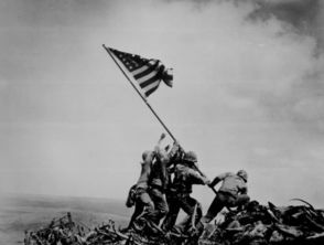 “刘老庄连”战旗那神秘的一‘点’，网友：别让英雄找不到部队！