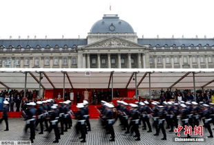 妈妈百人方阵一眼认出儿子，70分钟阅兵仅现2秒，背后故事太感人