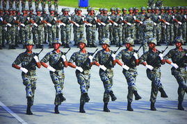 受阅部队紧张有序的训练场景