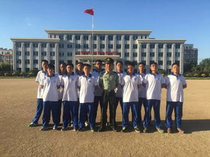 女民兵方队正步走