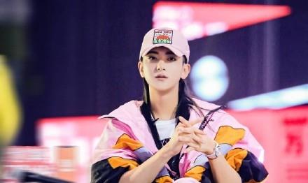 黄子韬和徐艺洋的结婚照