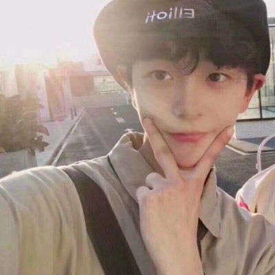 刘轩丞少年感水光上线，超帅！