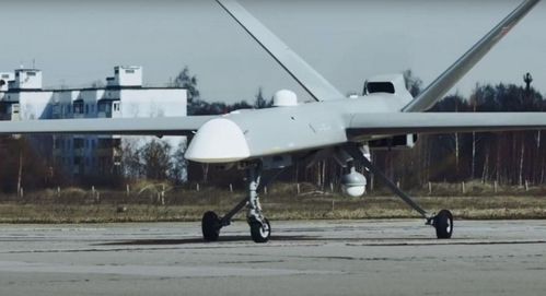 远程精确打击导弹展示