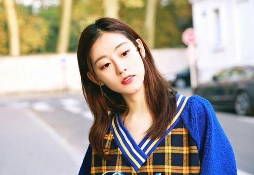 祝绪丹赫本风美照