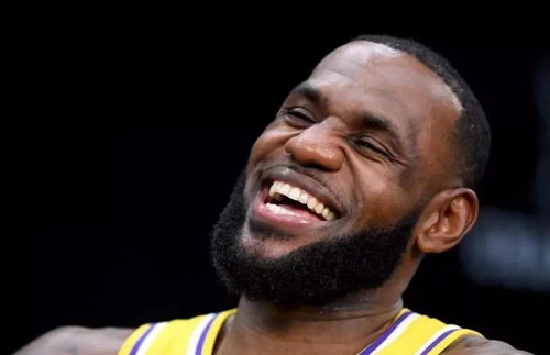 白岩松专访詹姆斯：一场篮球传奇的深度对话