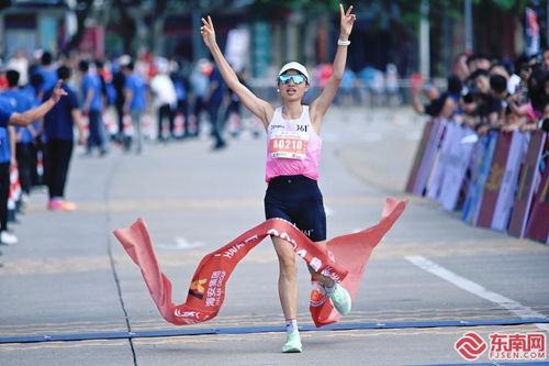 张水华冲线瞬间