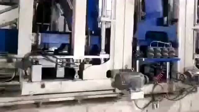 中国工厂内先进的高科技生产设备