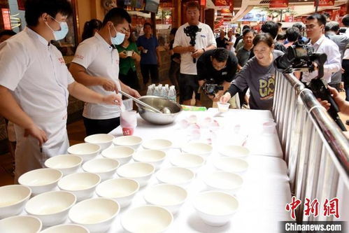 伏羊节热闹场面