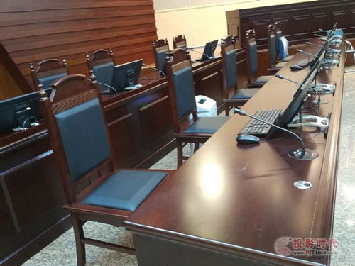 法庭内部布置
