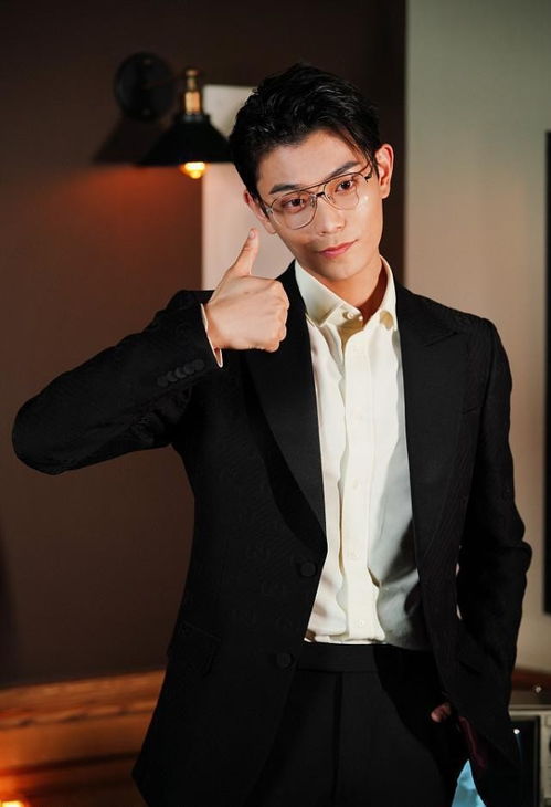 丁禹兮再创佳绩，《永夜星河》成爆款