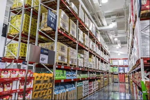 山姆店回应顾客自带桶续杯饮料，引发诸多争议！