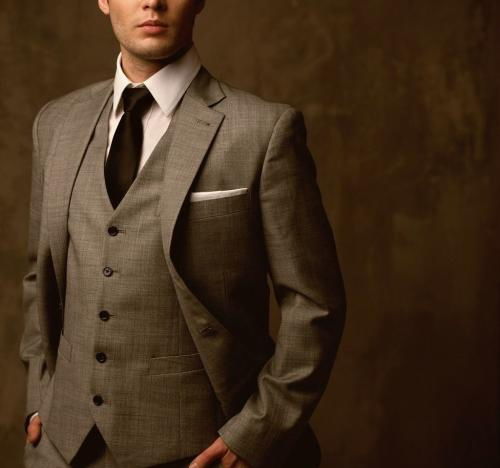 俄外长在普京访华住处询问拉布布下落？背后故事引关注！