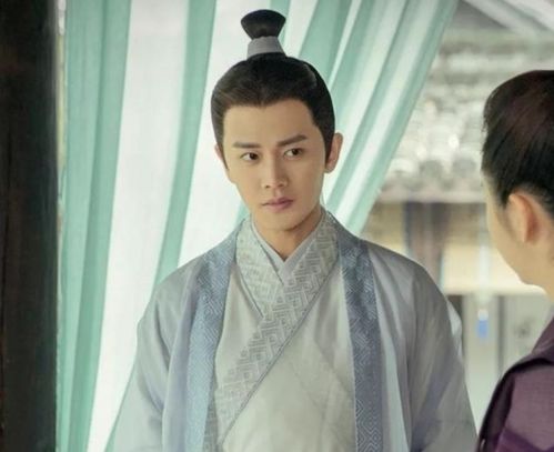 任嘉伦剧中造型