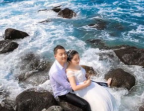 抖音情侣秀恩爱，网友直呼受不了啦！