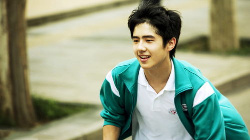 刘昊然周冬雨在戛纳同框