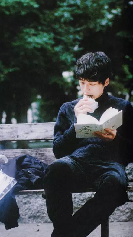 坂口健太郎恋情被承认，日娱圈又一爆炸新闻！